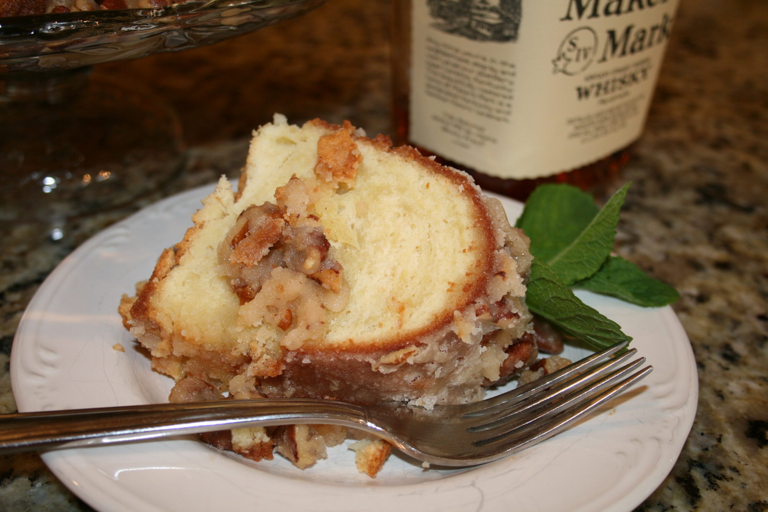 bourbon-praline-pound-cake