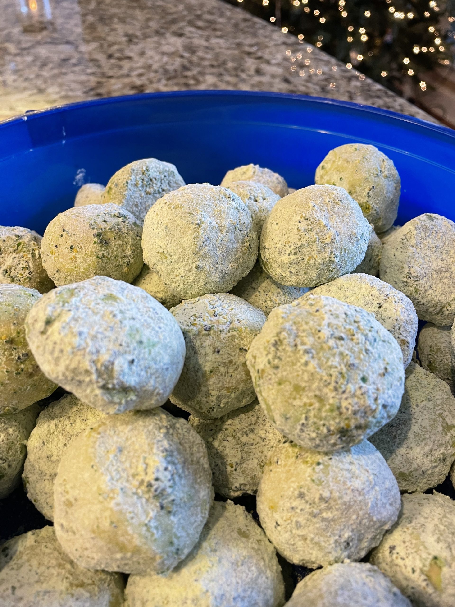 pistachio-snowball-cookies-day-11-2022