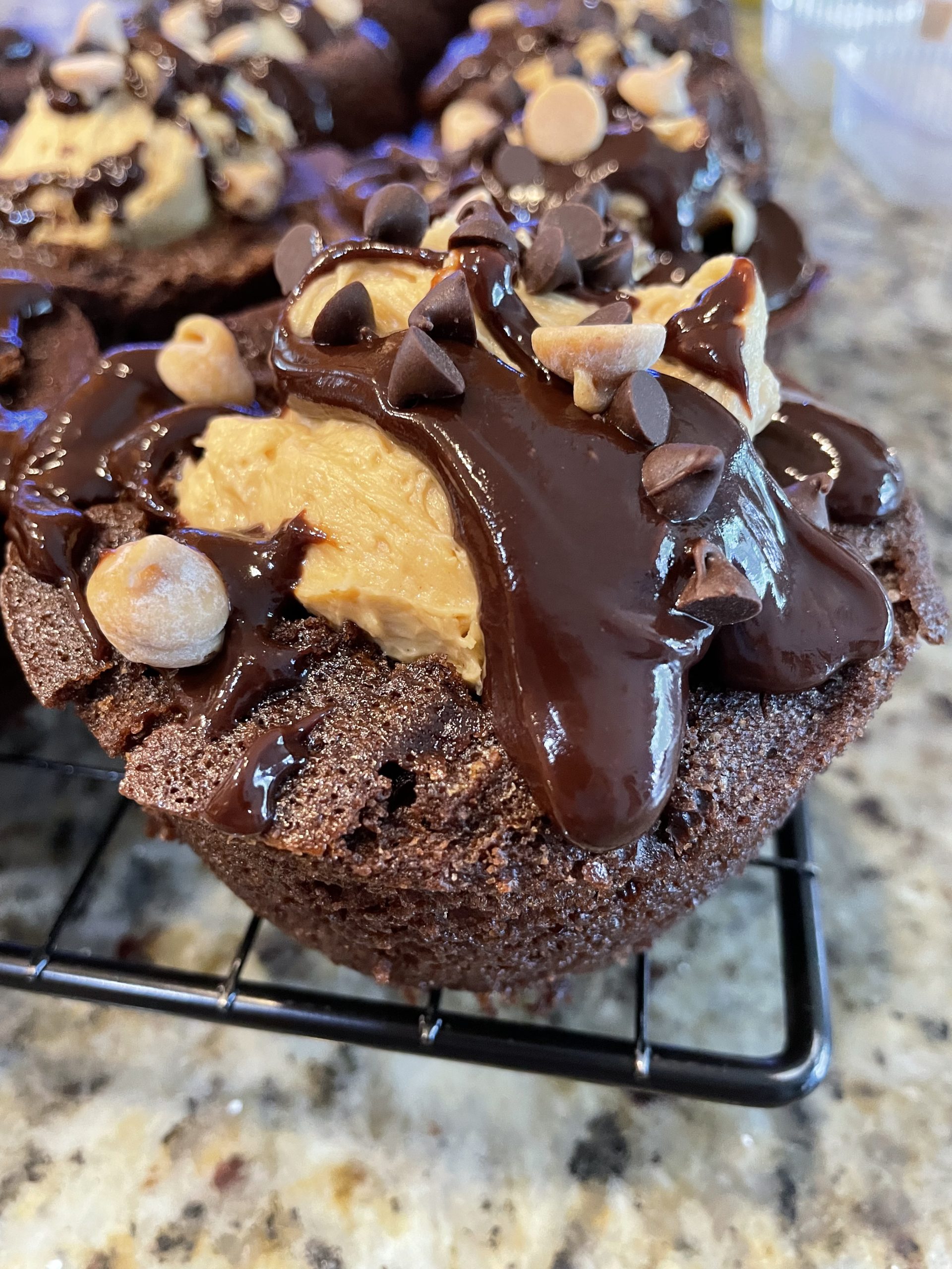 buckeye-cupcakes-wwii-era-b-17s